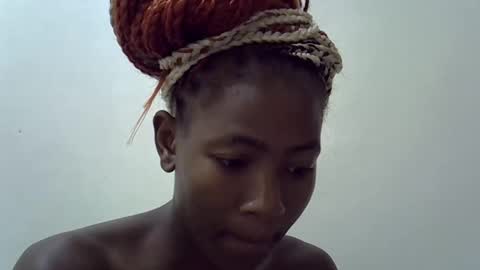 Snapshot of sweet_vee1 chatting on 04/03/26, 09:29 Princess vee online show from 04/03/26, 09:29