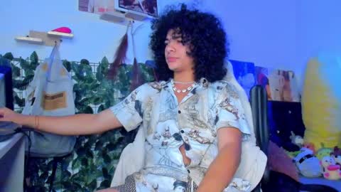 Steven independent model online show from 01/19/25, 08:41