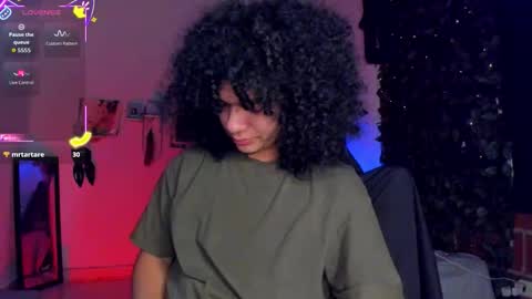 Steven independent model online show from 12/03/25, 12:51