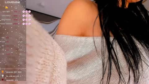 Snapshot of sweet_yasu chatting on 12/22/24, 09:55 Yasu online show from 12/22/24, 09:55