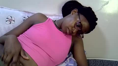 Snapshot of sweet_zarah chatting on 04/27/26, 12:47 sweet_zarah online show from 04/27/26, 12:47