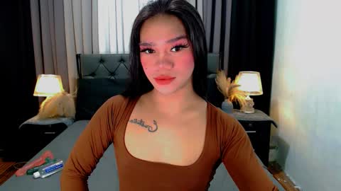 Snapshot of sweet_zoey12 chatting on 03/29/26, 08:58 bea takashi online show from 03/29/26, 08:58