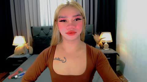 Snapshot of sweet_zoey12 chatting on 04/09/26, 09:26 bea takashi online show from 04/09/26, 09:26