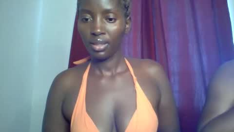 Snapshot of sweet_zuri3 chatting on 03/07/25, 09:29 zuri online show from 03/07/25, 09:29