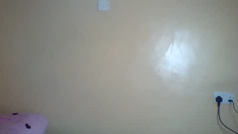 Snapshot of sweet_zuri3 chatting on 10/20/25, 12:49 zuri online show from 10/20/25, 12:49