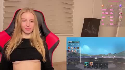 Snapshot of sweet_zz_gold chatting on 10/21/25, 07:47 sweet_zz_gold online show from 10/21/25, 07:47