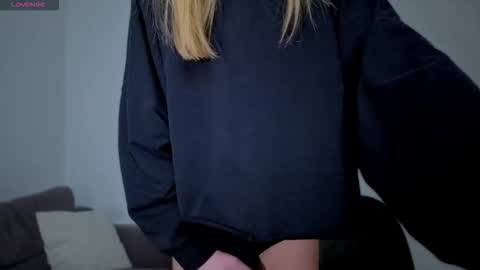 sweet_zz_gold online show from 02/27/26, 06:30