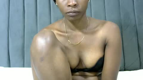 LIANAH online show from 01/13/26, 11:59