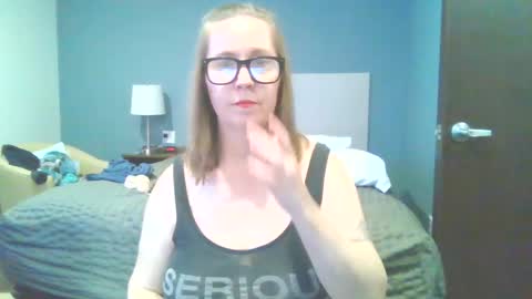 Snapshot of sweetandnaughty123 chatting on 09/25/25, 04:38 sweetandnaughty123 online show from 09/25/25, 04:38