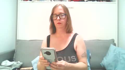 Snapshot of sweetandnaughty123 chatting on 02/11/26, 04:06 sweetandnaughty123 online show from 02/11/26, 04:06