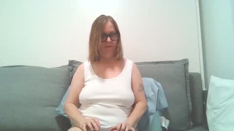 Snapshot of sweetandnaughty123 chatting on 04/08/26, 07:47 sweetandnaughty123 online show from 04/08/26, 07:47