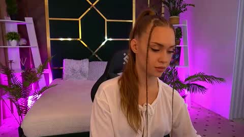 SweetAngellic online show from 10/12/25, 02:27