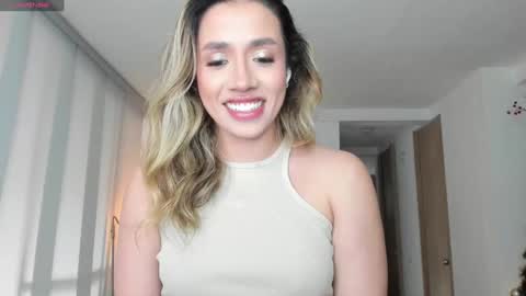 Camila online show from 01/04/25, 09:09