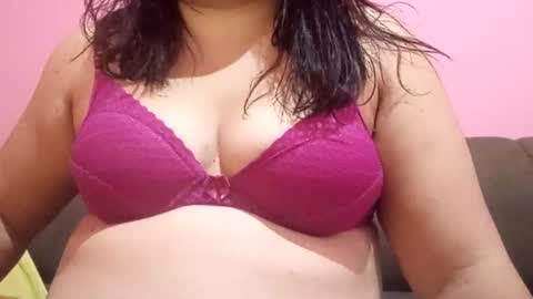 sweetapple808216 online show from 12/25/24, 03:06