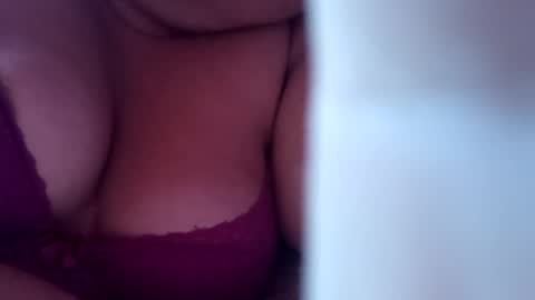 sweetapple808216 online show from 03/08/25, 10:32