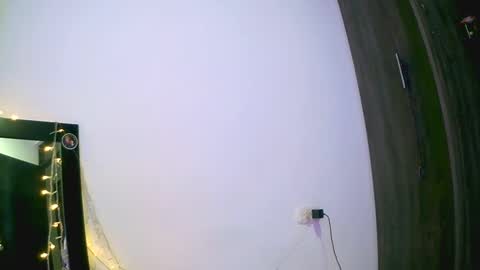 Snapshot of sweetapril_1991 chatting on 10/12/25, 01:54 sweetapril_1991 online show from 10/12/25, 01:54