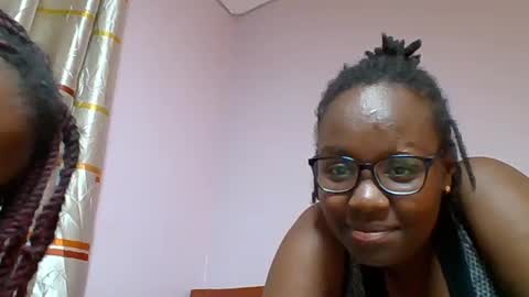Snapshot of sweetariah1 chatting on 07/18/26, 06:34 Ariah online show from 07/18/26, 06:34