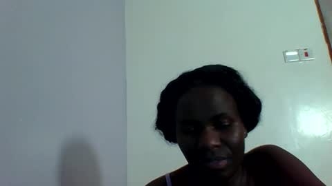 Snapshot of sweetass_02 chatting on 06/06/26, 12:32 bianca online show from 06/06/26, 12:32