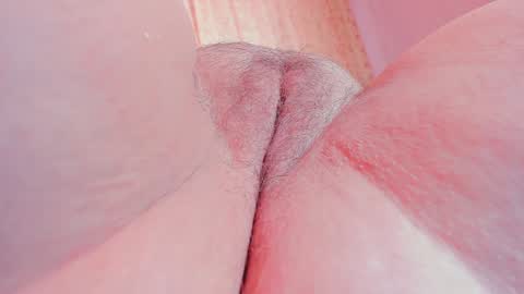 Snapshot of sweetass_u chatting on 12/17/24, 07:07 Nastya  online show from 12/17/24, 07:07