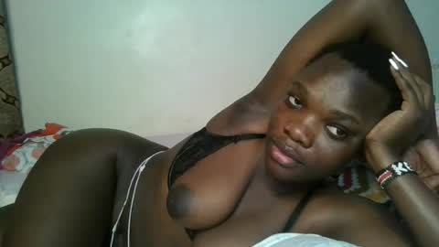 Snapshot of sweetassbabe20 chatting on 06/21/26, 02:58 Sweetass online show from 06/21/26, 02:58