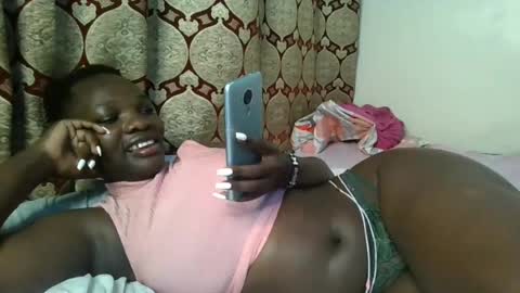 Snapshot of sweetassbabe20 chatting on 06/22/26, 03:25 Sweetass online show from 06/22/26, 03:25