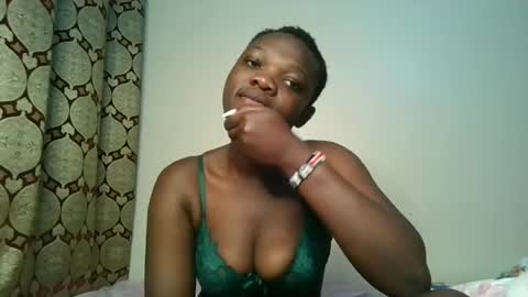 Snapshot of sweetassbabe20 chatting on 06/24/26, 01:48 Sweetass online show from 06/24/26, 01:48