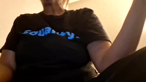 Snapshot of sweetaztea chatting on 01/24/25, 04:27 sweetaztee online show from 01/24/25, 04:27