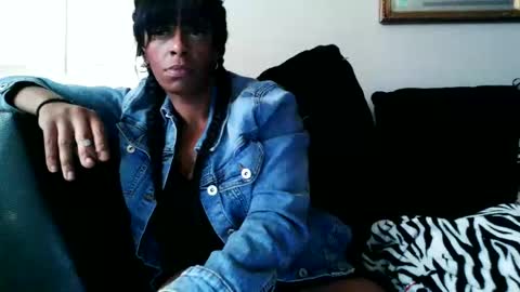 Snapshot of sweetaztea chatting on 10/20/25, 08:20 sweetaztee online show from 10/20/25, 08:20