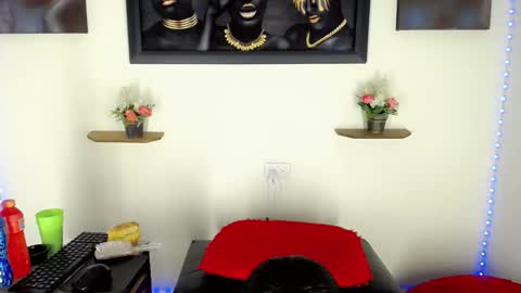 Snapshot of sweetbaby18_ chatting on 12/23/25, 02:31 sweetbaby18_ online show from 12/23/25, 02:31