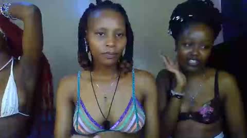 Snapshot of sweetbaby_30 chatting on 05/12/26, 04:42 Sweetbaby 30 online show from 05/12/26, 04:42