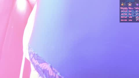 Snapshot of sweetbambi19 chatting on 01/28/25, 09:08 Andrea  online show from 01/28/25, 09:08