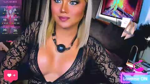 Snapshot of sweetbella69xoxo chatting on 05/30/26, 05:32 BELLA online show from 05/30/26, 05:32