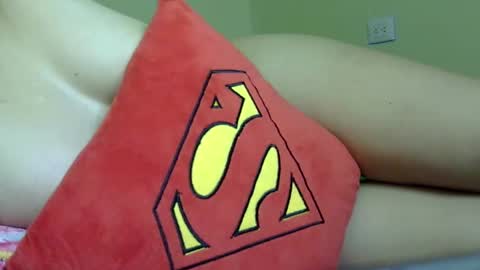 Snapshot of sweetbeverly4u chatting on 02/14/25, 07:07 sweetbeverly4u online show from 02/14/25, 07:07