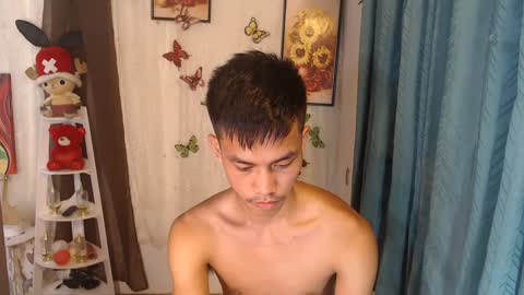 Snapshot of sweetbigcockz chatting on 12/22/24, 10:15 sweetbigcockz online show from 12/22/24, 10:15