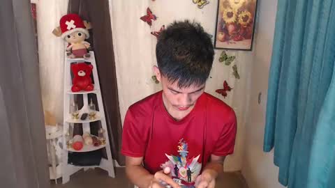 Snapshot of sweetbigcockz chatting on 12/26/24, 09:44 sweetbigcockz online show from 12/26/24, 09:44