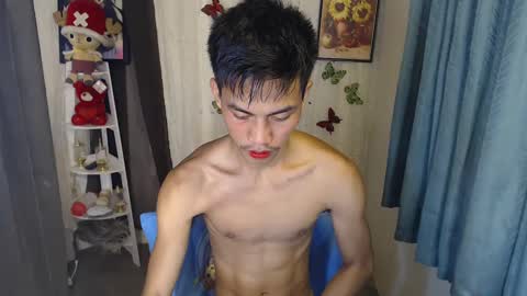 Snapshot of sweetbigcockz chatting on 01/11/25, 09:04 sweetbigcockz online show from 01/11/25, 09:04