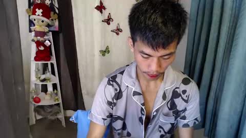 Snapshot of sweetbigcockz chatting on 01/12/25, 09:40 sweetbigcockz online show from 01/12/25, 09:40