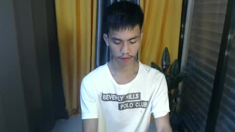 Snapshot of sweetbigcockz chatting on 02/09/25, 05:43 sweetbigcockz online show from 02/09/25, 05:43