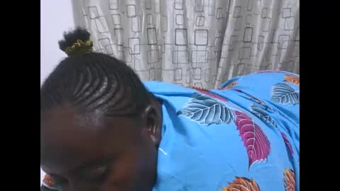 Snapshot of sweetblacklady chatting on 09/22/25, 07:05 MELVIN online show from 09/22/25, 07:05