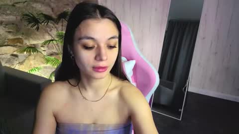 Snapshot of sweetblushie chatting on 02/06/26, 01:32 Kim online show from 02/06/26, 01:32