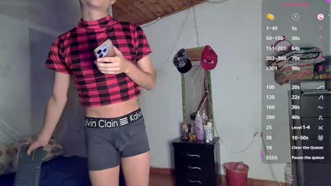 Cameron Alejandro online show from 01/31/25, 04:36