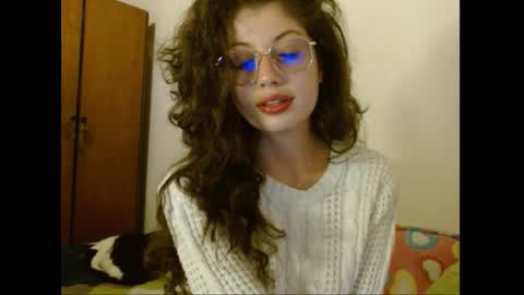 sweetcalm_ online show from 05/06/26, 04:30