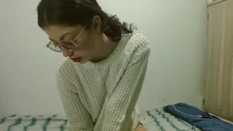 Snapshot of sweetcalm_ chatting on 07/10/26, 04:06 sweetcalm_ online show from 07/10/26, 04:06