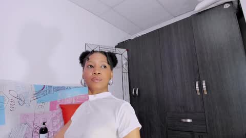 Tell me Salome  online show from 12/05/24, 07:06