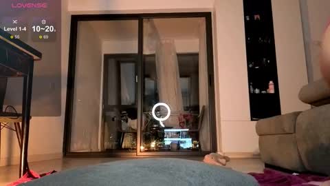 Emma online show from 11/19/25, 09:15