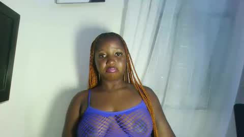 sweetcoochiex online show from 09/20/25, 05:47