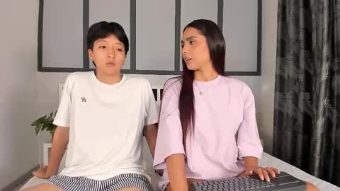 Eva Short hair girl  - Victoria Long red hair online show from 09/23/25, 02:14