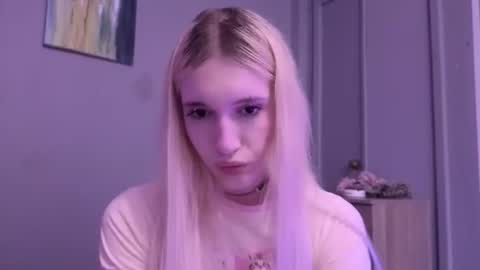 sweetcrystalll online show from 06/30/26, 03:07