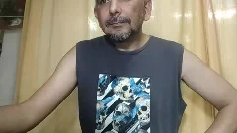 sweetcuervo independent model online show from 11/23/25, 09:25