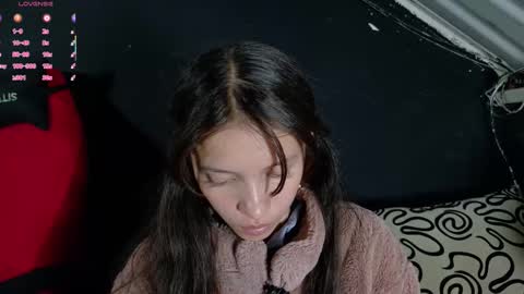 Snapshot of sweetdam12 chatting on 11/07/25, 09:26 sweetdam12 online show from 11/07/25, 09:26